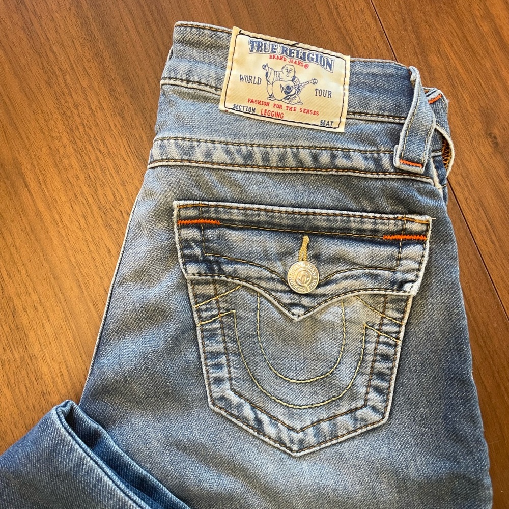 True Religion - Women's size 25 - Legging Jeans (w/flps)